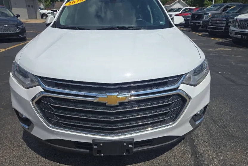 2019 Chevrolet Traverse Cloth photo 1