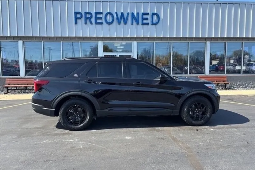 2023 Ford Explorer Timberline photo 1