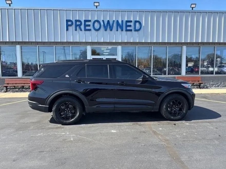 2023 Ford Explorer Timberline photo 1