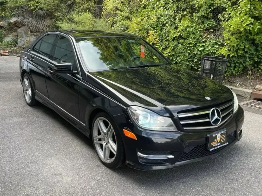 2014 Mercedes Benz C 300 4MATIC Sport Sedan photo 1