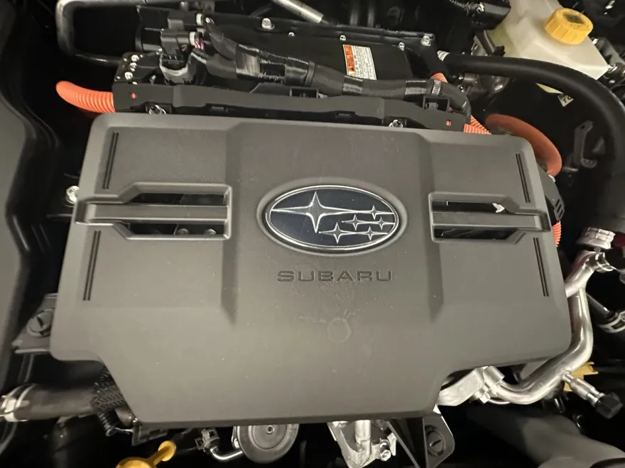 2025 Subaru Forester Touring photo 1