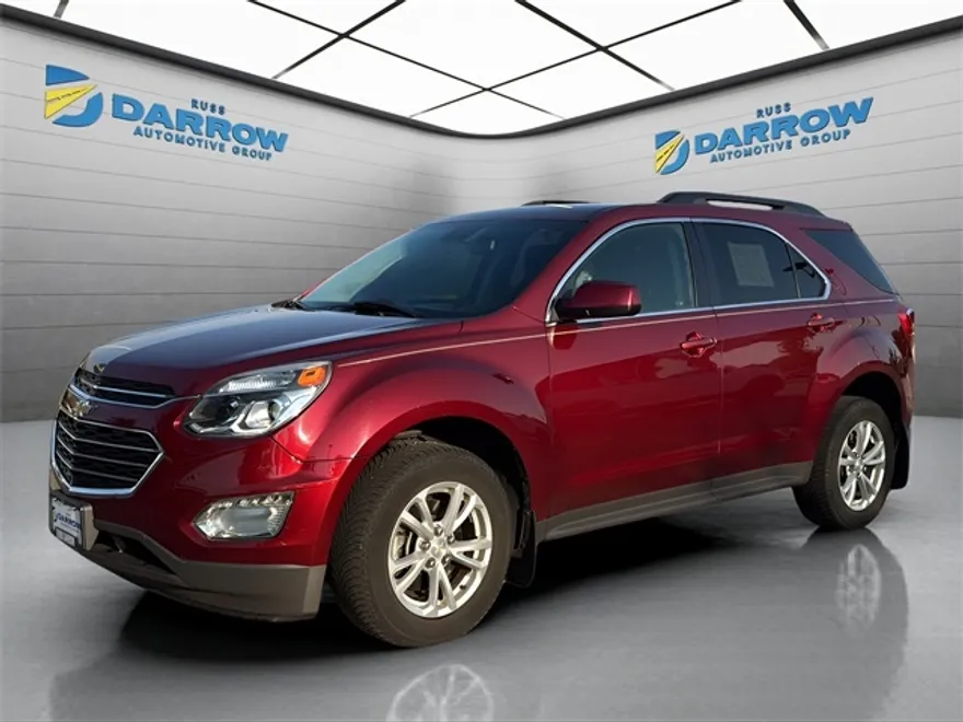 2017 Chevrolet Equinox LT photo 1