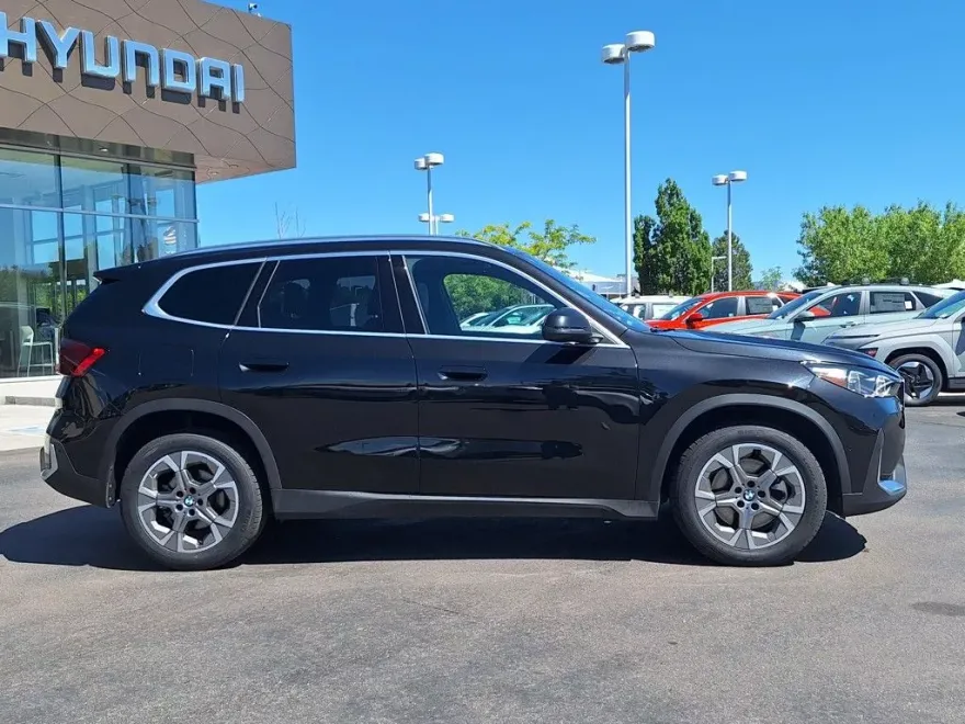 2023 Bmw X1 XDrive28i photo 1