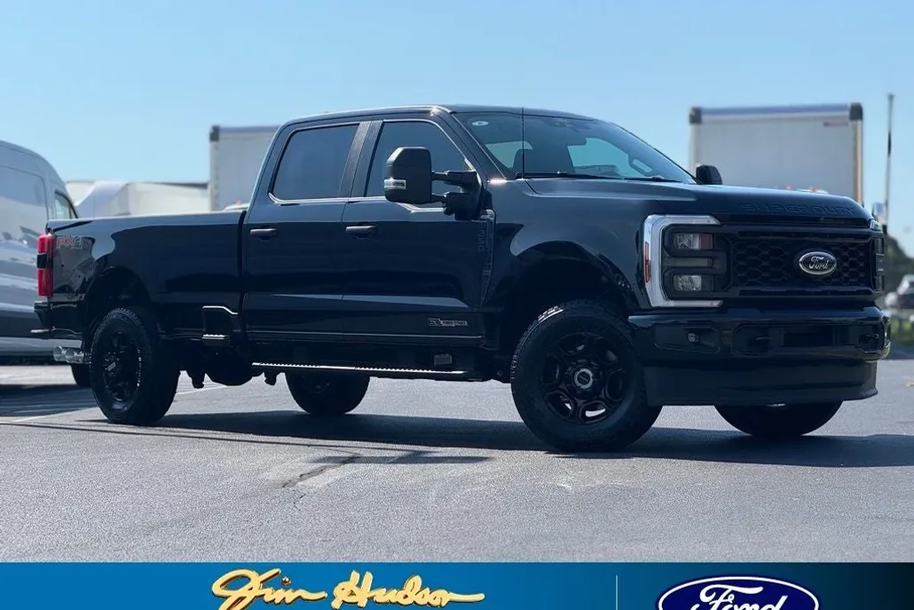 2026 Ford F-250 photo 1
