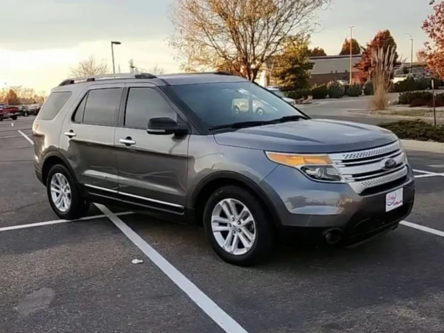 2012 Ford Explorer XLT Sport photo 1