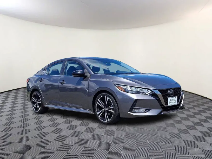 2021 Nissan Sentra SR photo 1