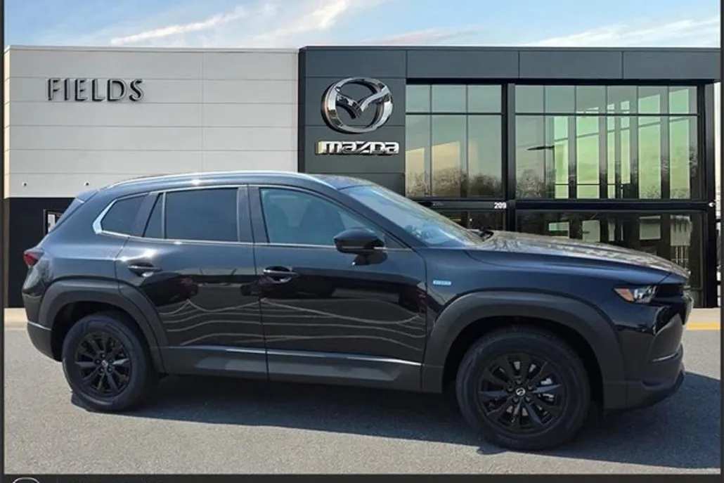 2025 Mazda CX-50 Preferred photo 1