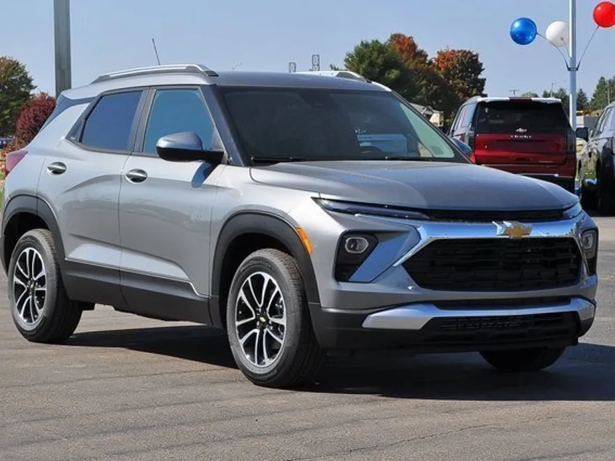 2026 Chevrolet Trailblazer LT photo 1