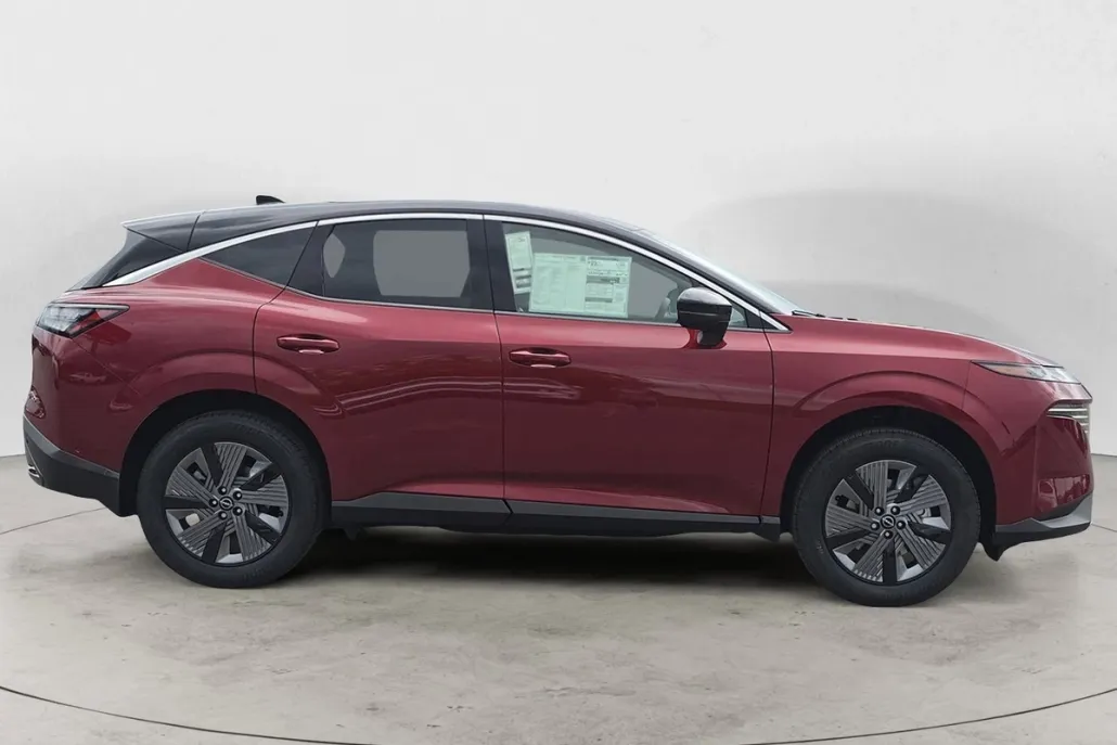 2025 Nissan Murano SL photo 1