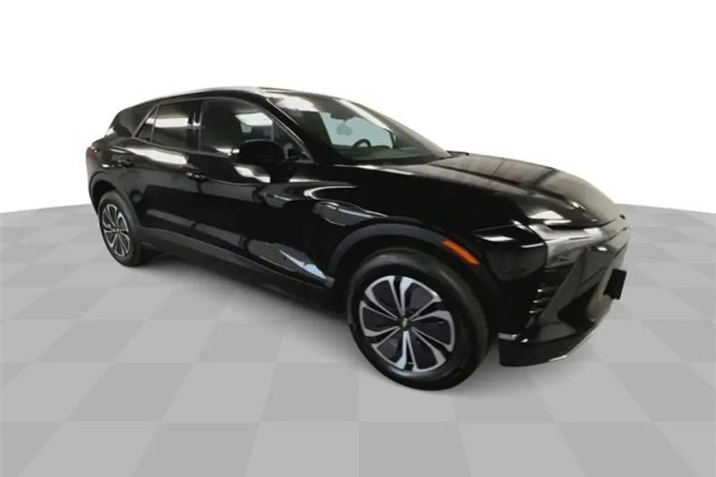 2024 Chevrolet Blazer EV photo 1