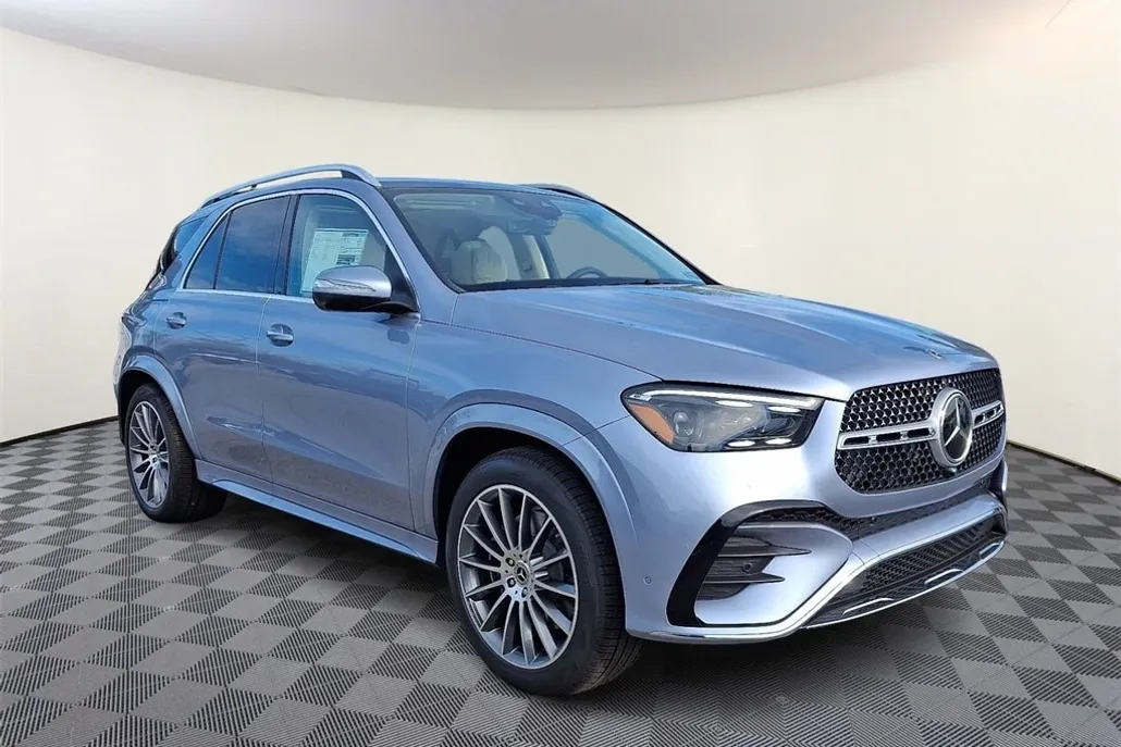 2026 Mercedes Benz GLE 450 4MATIC photo 1