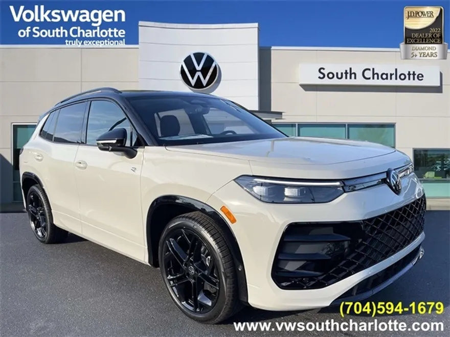 2025 Volkswagen Tiguan SE R-Line Black photo 1