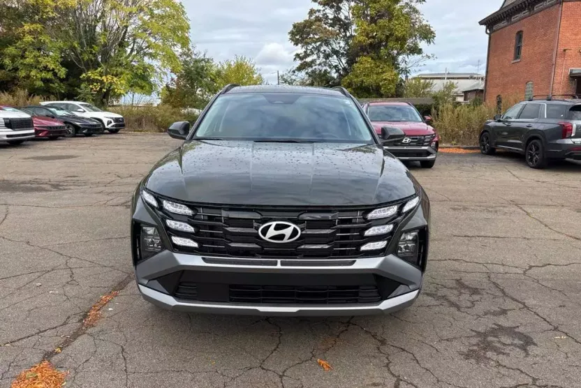 2026 Hyundai Tucson SEL photo 1