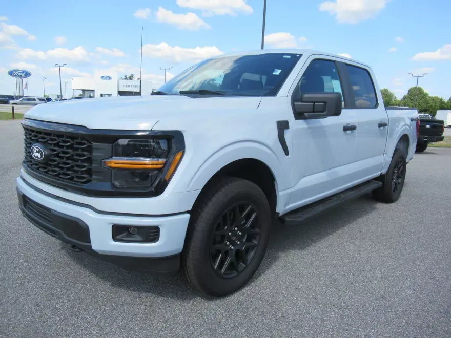 2025 Ford F-150 STX photo 1
