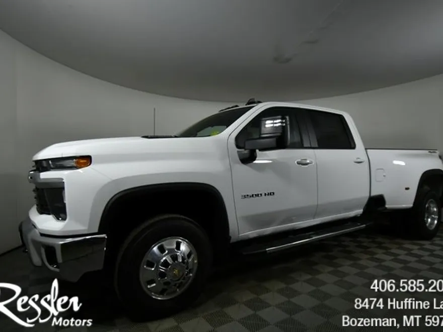 2025 Chevrolet Silverado 3500HD LT photo 1