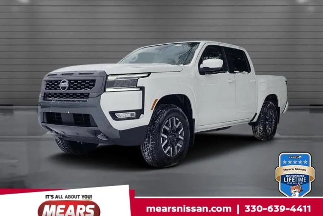 2025 Nissan Frontier SL photo 1