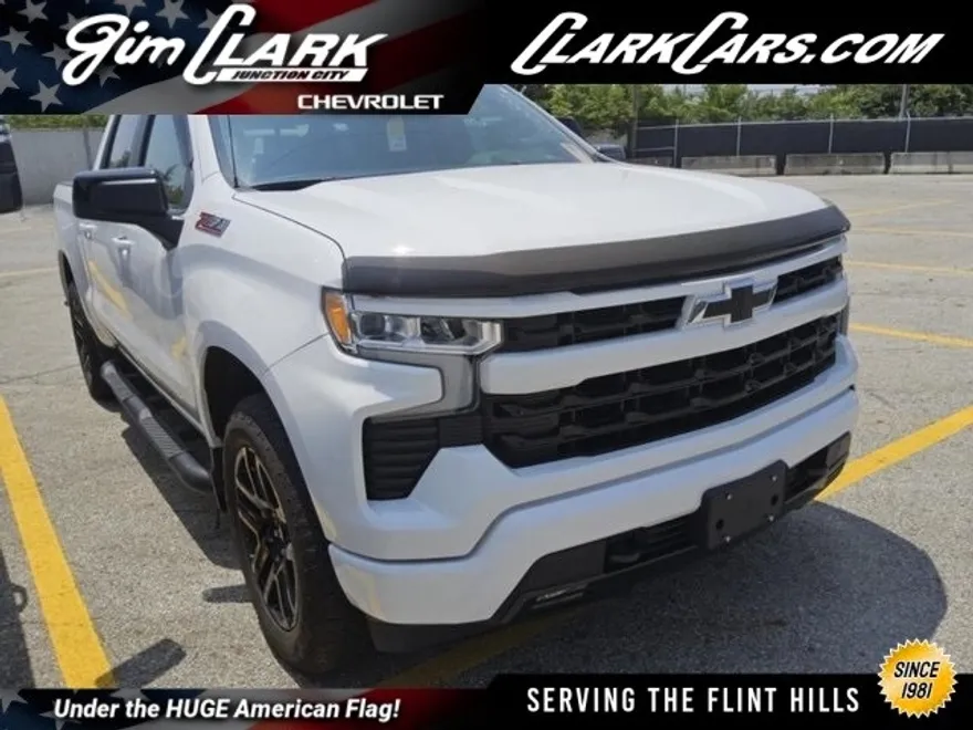 2024 Chevrolet Silverado 1500 RST photo 1