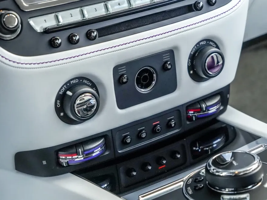 2018 Rolls Royce Wraith photo 31