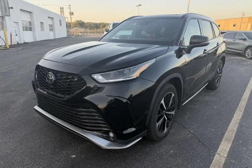 2021 Toyota Highlander XSE photo 1