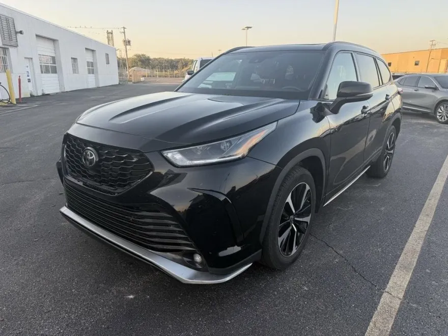 2021 Toyota Highlander XSE photo 1