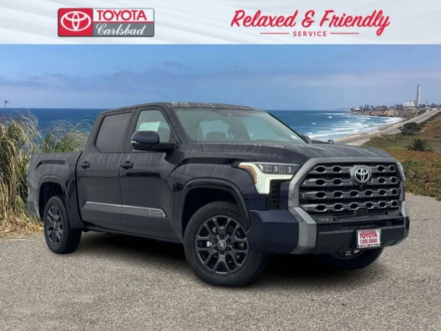 2025 Toyota Tundra Platinum CrewMax photo 1