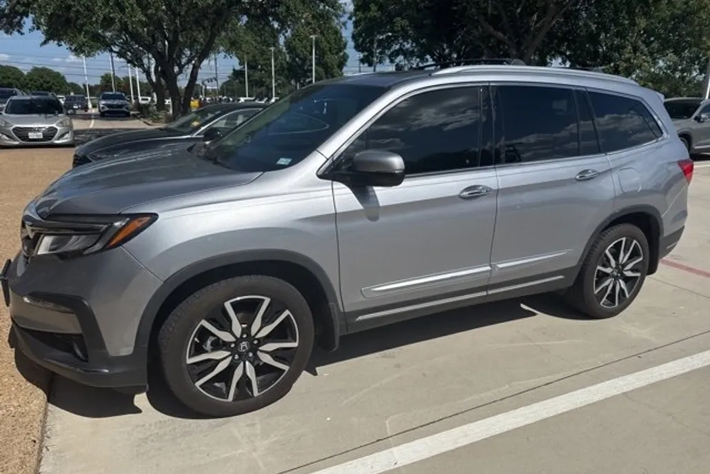 2020 Honda Pilot Elite photo 1