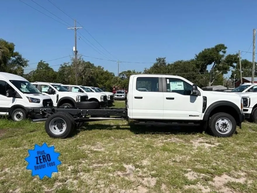 2025 Ford F-450 photo 1