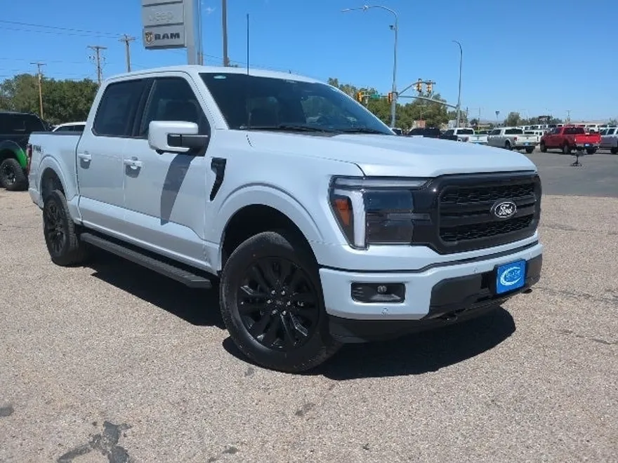 2025 Ford F-150 Lariat photo 1