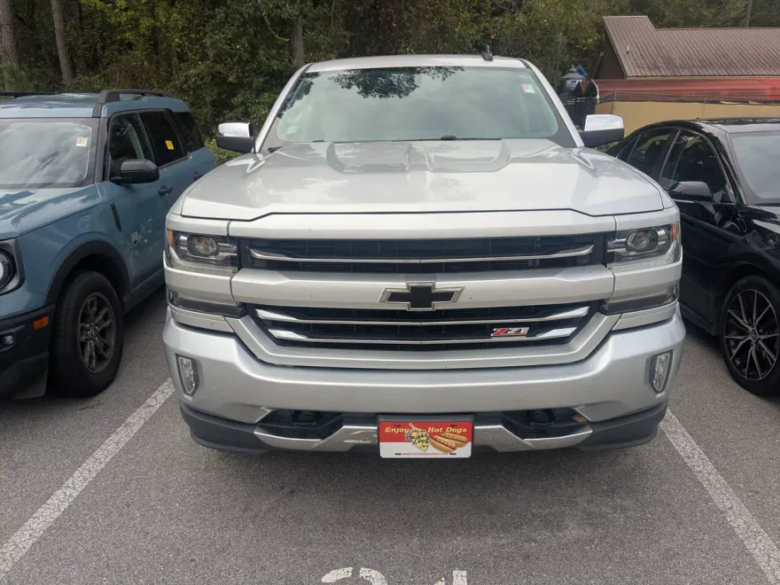 2018 Chevrolet Silverado 1500 LTZ photo 1