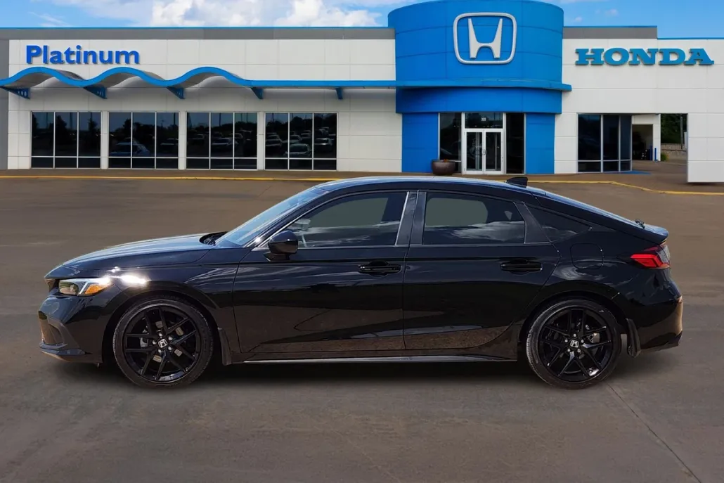 2023 Honda Civic Sport photo 1