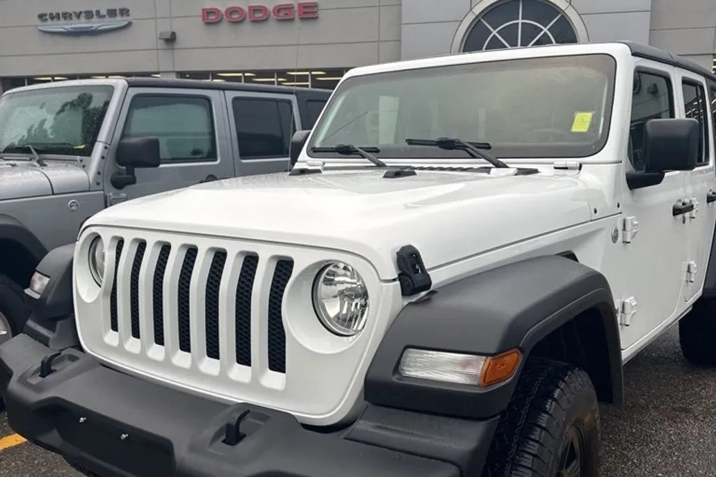 2020 Jeep Wrangler Unlimited Sport photo 1
