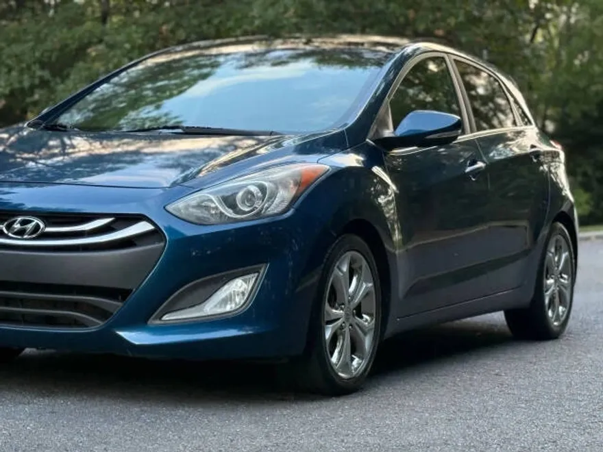 2014 Hyundai Elantra GT Base photo 1