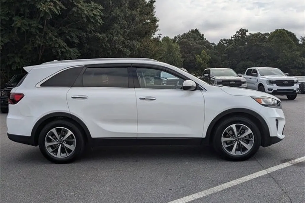 2019 Kia Sorento EX photo 1