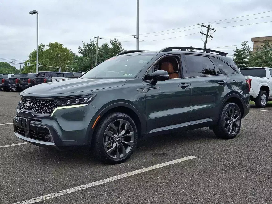 2022 Kia Sorento X-Line SX Prestige photo 1