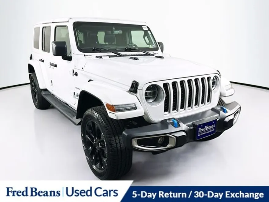 2022 Jeep Wrangler Unlimited Sahara 4xe photo 1