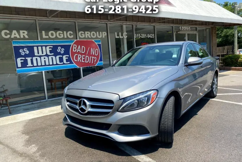 2015 Mercedes Benz C 300 photo 1