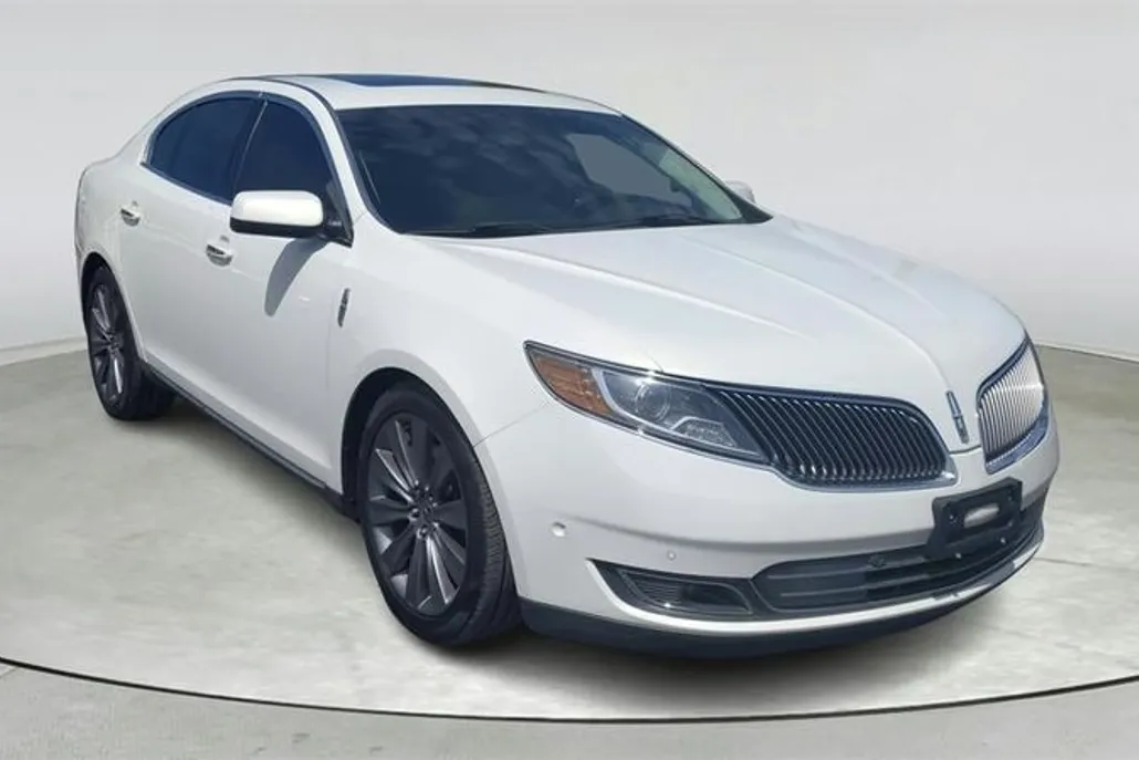 2013 Lincoln MKS EcoBoost photo 1