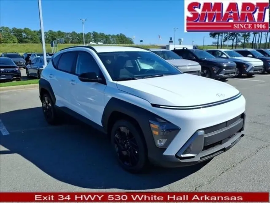 2026 Hyundai Kona SEL photo 1