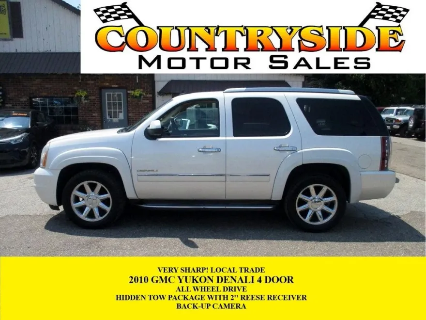 2010 Gmc Yukon Denali photo 1
