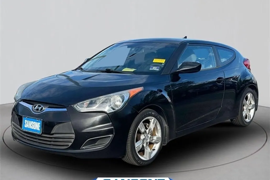 2012 Hyundai Veloster Base photo 1