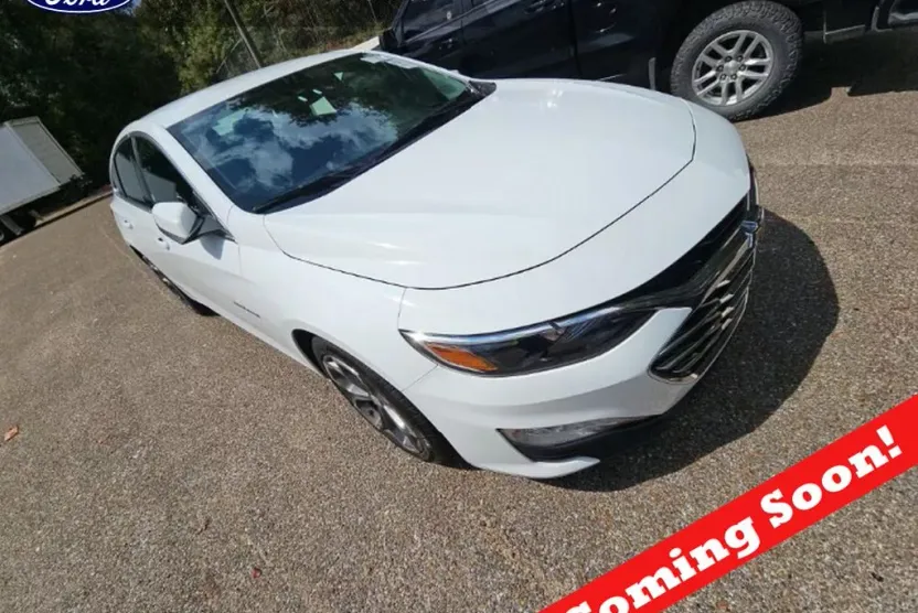 2024 Chevrolet Malibu 1LT photo 1