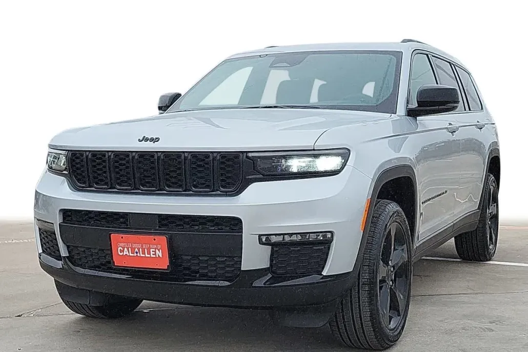 2025 Jeep Grand Cherokee L photo 1