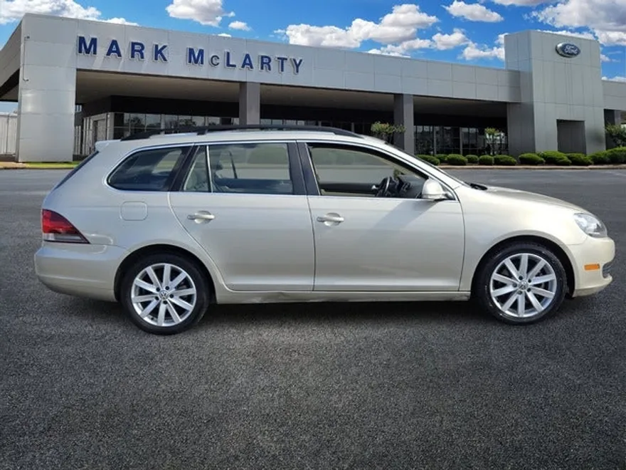 2014 Volkswagen Jetta SportWagen 2.0 TDI photo 1