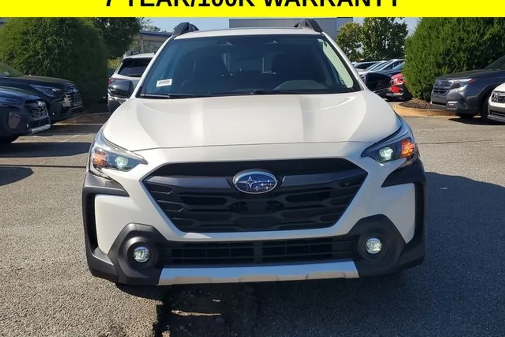 2023 Subaru Outback Limited photo 1