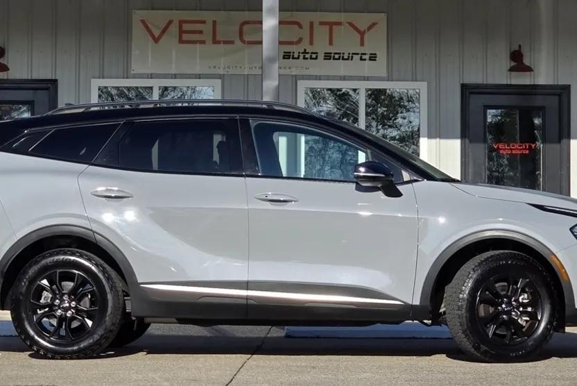 2023 Kia Sportage X-Pro photo 1
