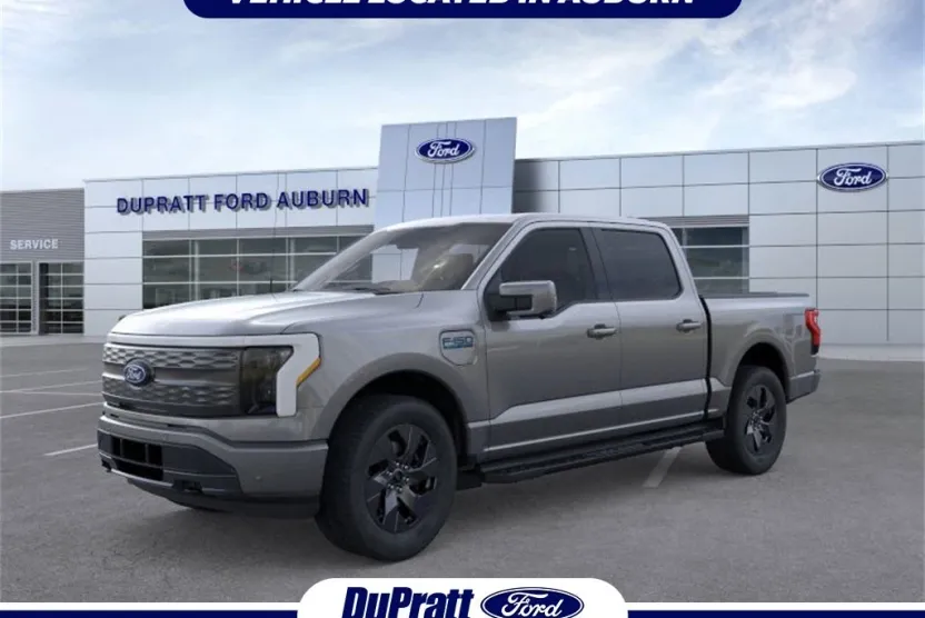 2025 Ford F-150 Lightning Lariat photo 1