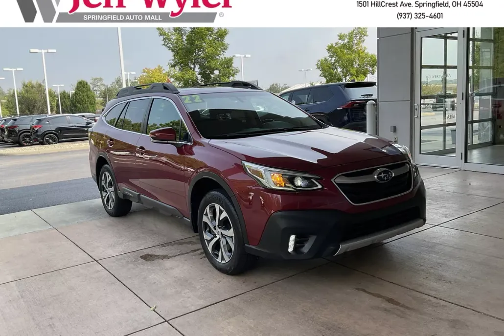 2022 Subaru Outback Limited photo 1
