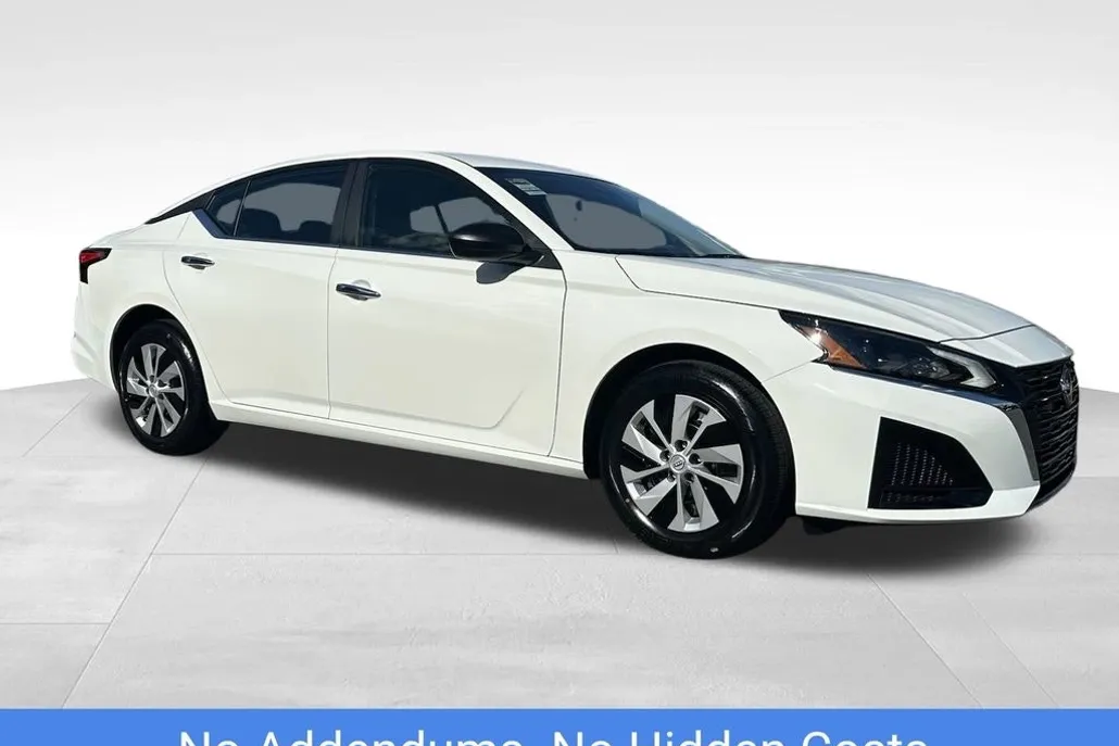 2025 Nissan Altima 2.5 S photo 1