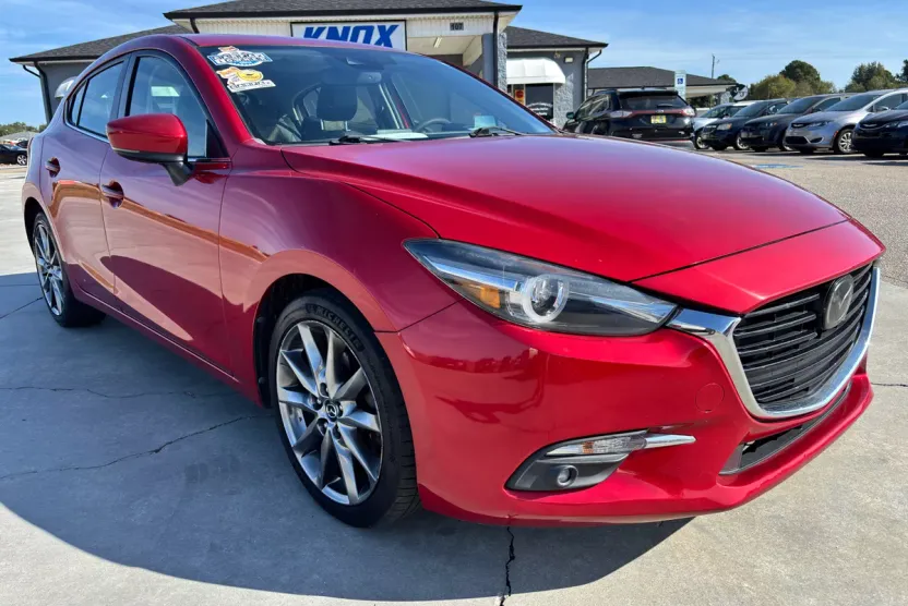 2018 Mazda Mazda3 Grand Touring photo 1