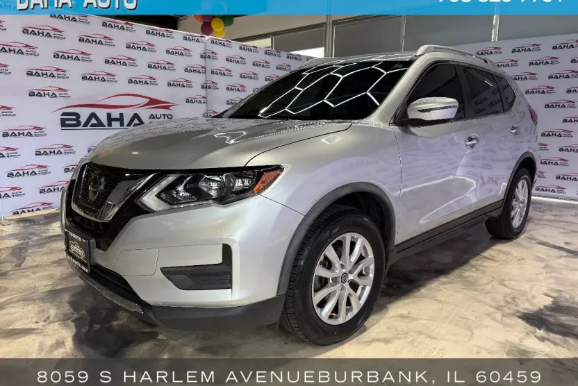 2020 Nissan Rogue SV photo 1
